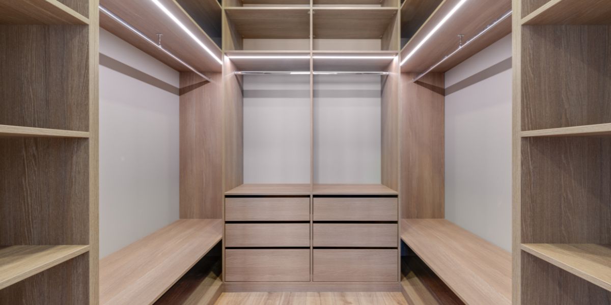 Dressing de rêve : inspirations et idées pour créer un espace élégant et organisé dans sa chambre
